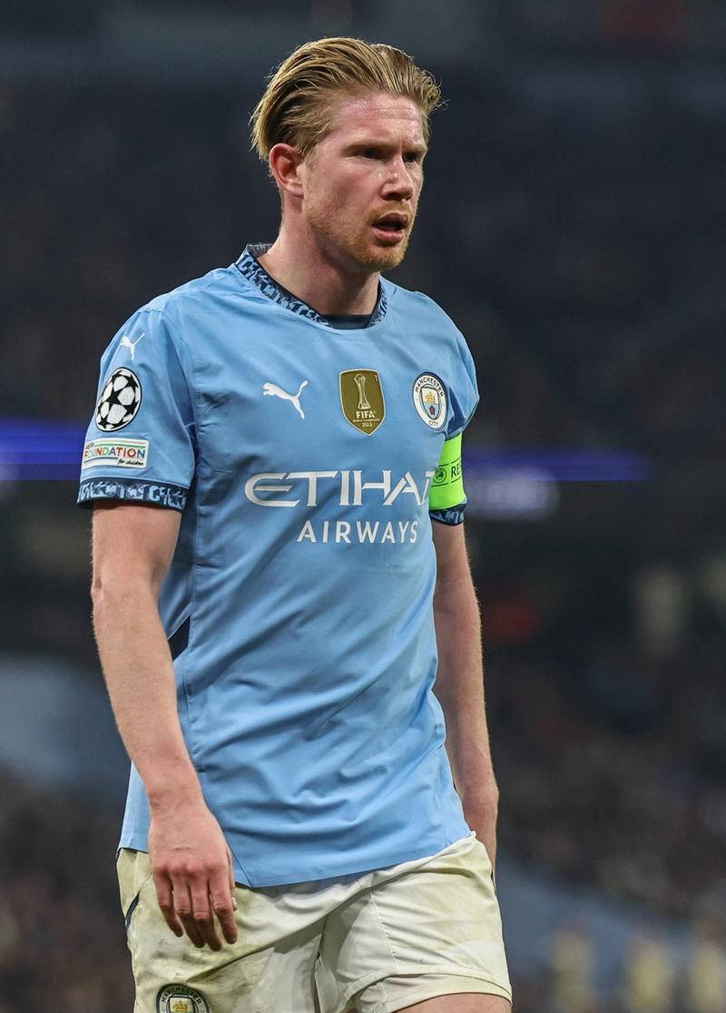 重回热刺主场并为个人壁画签名！孙兴慜：我感到无比荣幸