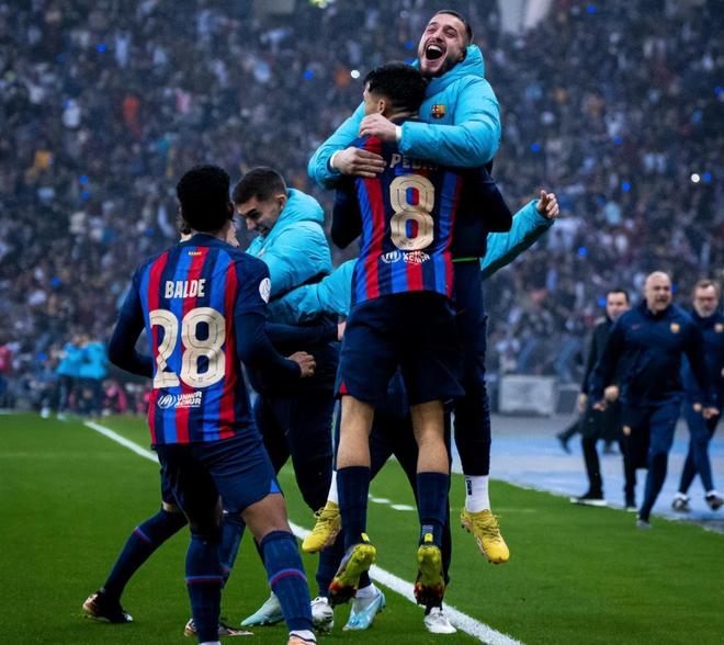 记者：施洛特贝克随队参加德国队训练，基米希继续缺席