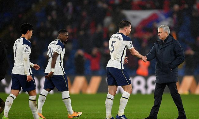 英超积分榜：枪手5分领跑曼联第7红军第8 8分云集14队